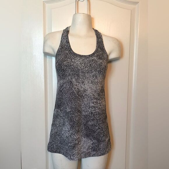 Lululemon tank top - Picture 1 of 5